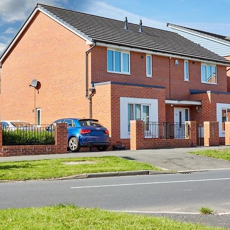 Cosy,Modern And Relaxing 3 Bedroom House With Parking Manchester Exteriör bild